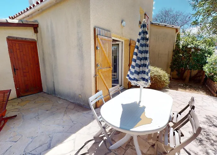 Maison Lumineuse 6 Pers. Avec Piscine Proche Sete - Fr-1-785-31 Villa *